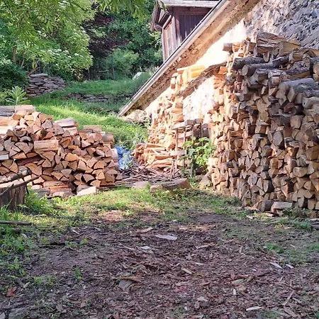 Radja Hobit Alloggio in famiglia